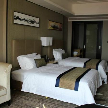New Beacon Walden Hotel Huanggang  エクステリア 写真